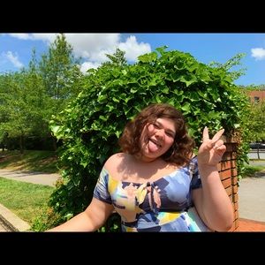 Meet your Posher, Andrea